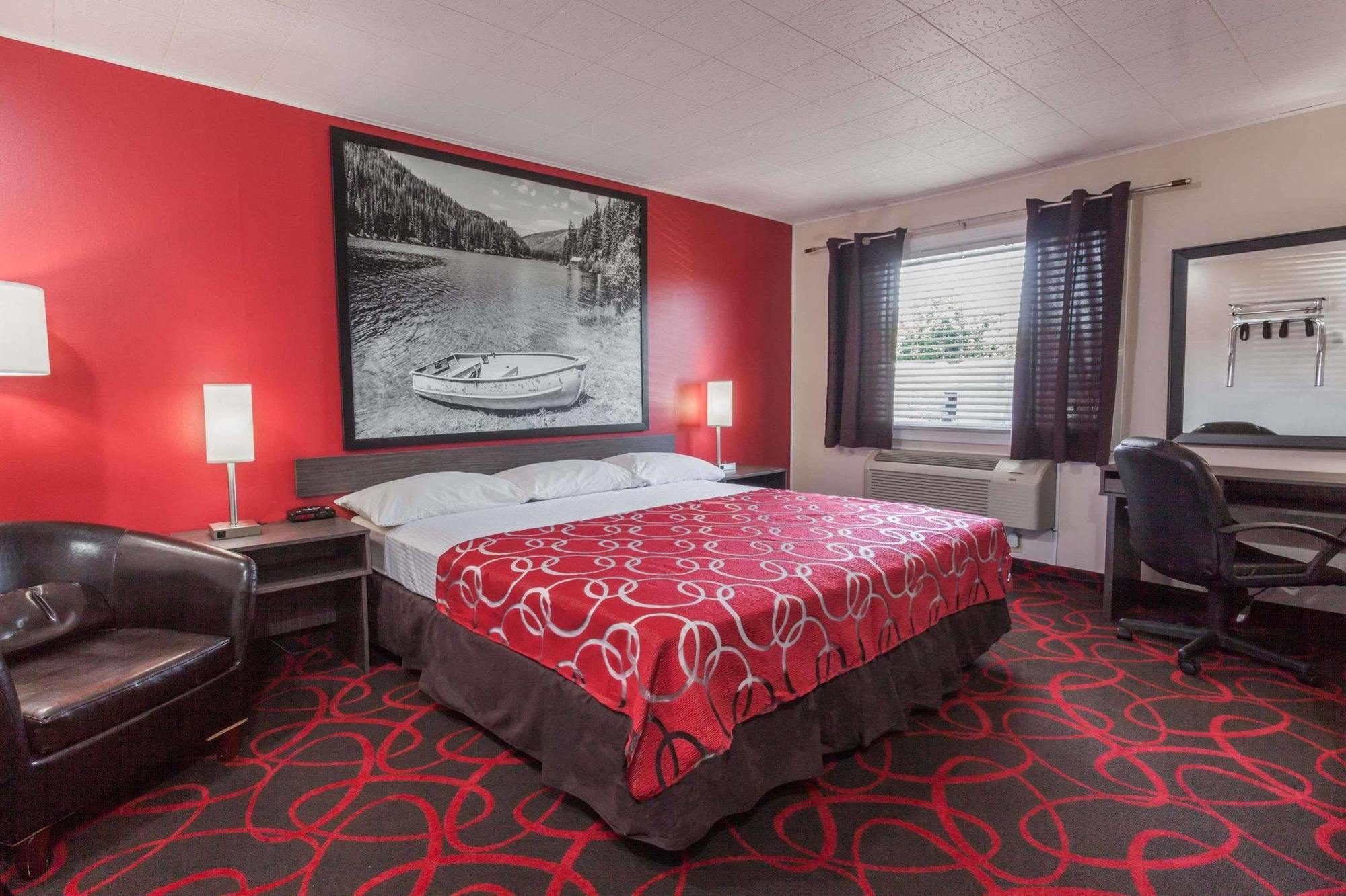 Super 8 by Wyndham Kirkland Lake Bagian luar foto
